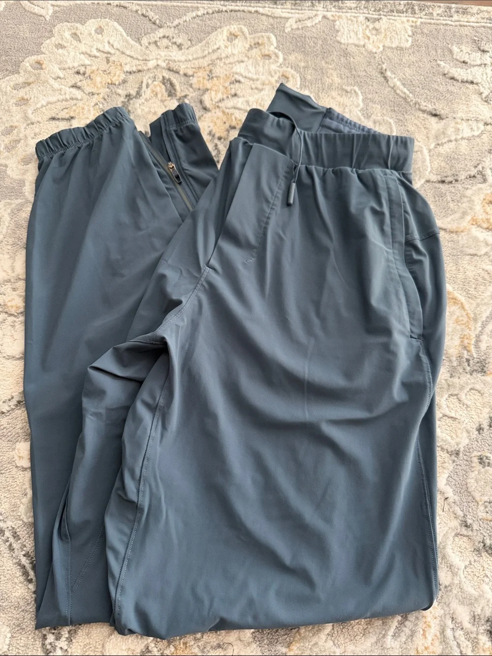 lululemon athletica Men's Jogger Pants - Slate